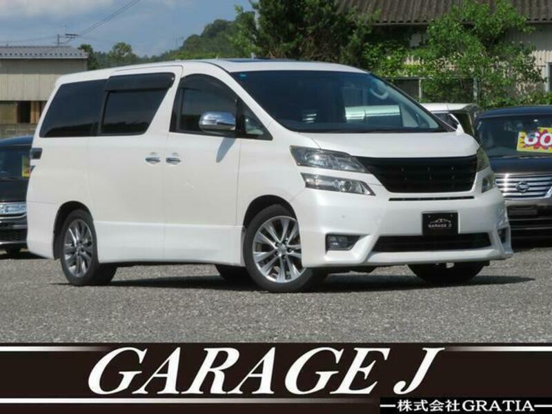 TOYOTA VELLFIRE