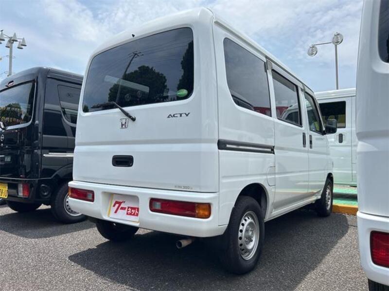 ACTY VAN