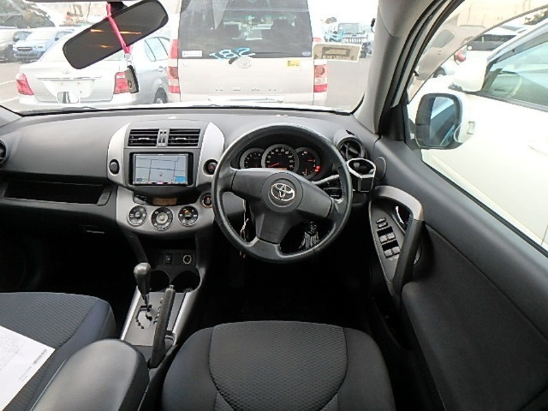 RAV4-4