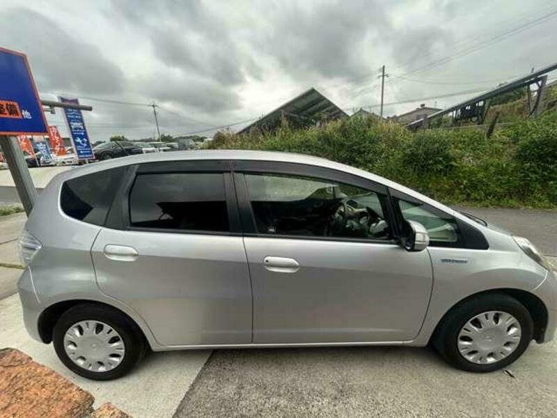 FIT HYBRID