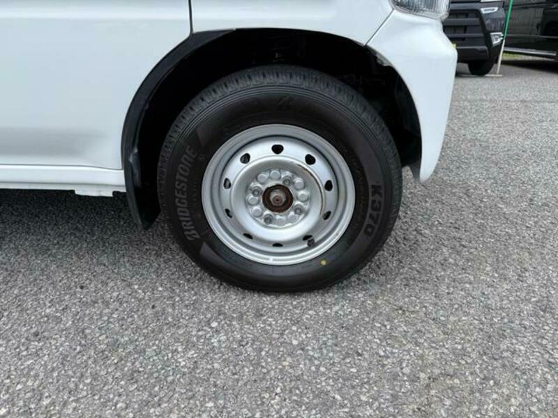ACTY VAN