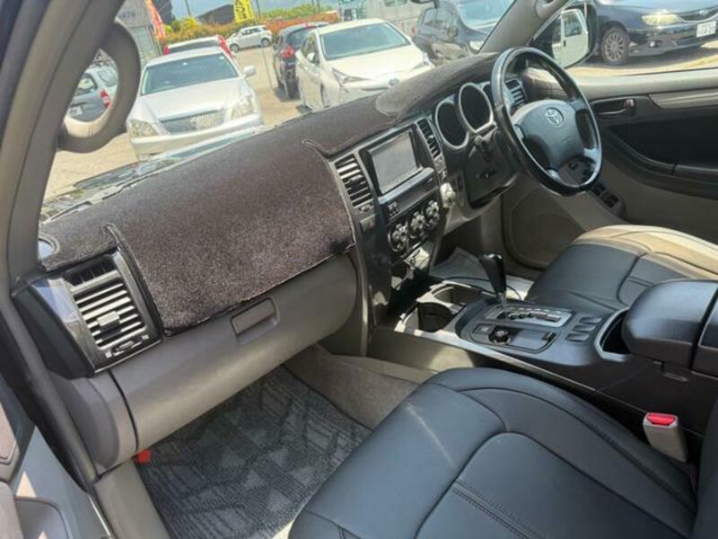 HILUX SURF