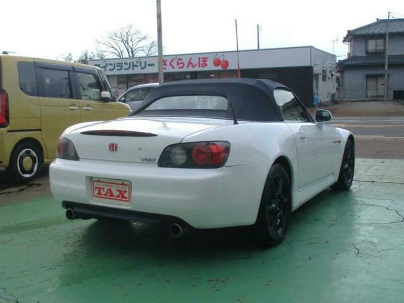 S2000