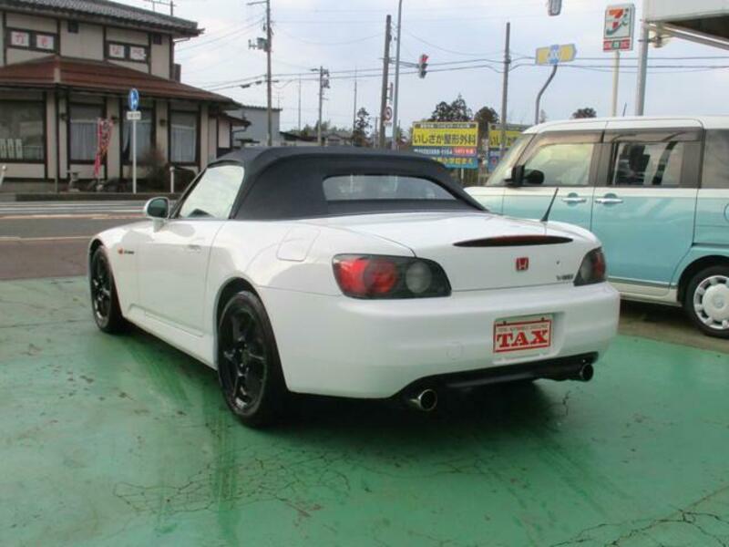 S2000