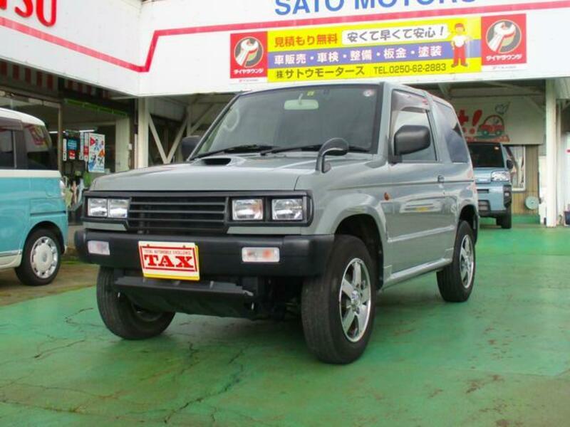 NISSAN KIX