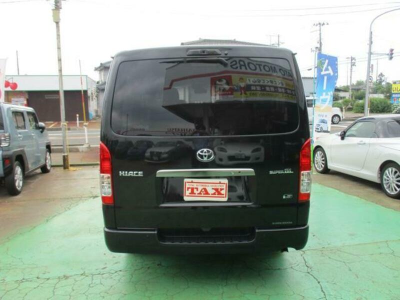 HIACE VAN