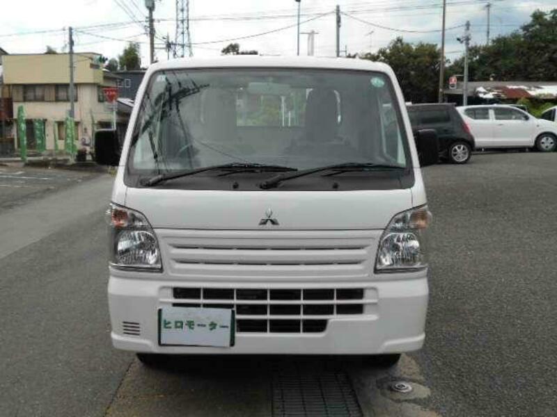 MINICAB TRUCK