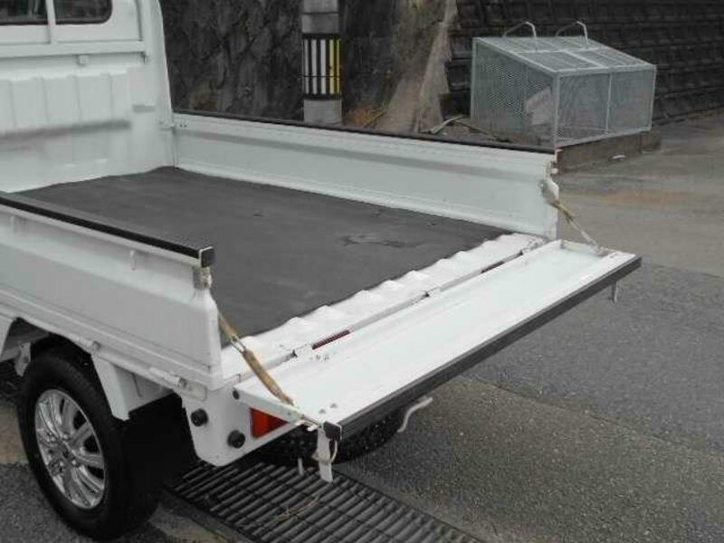 MINICAB TRUCK