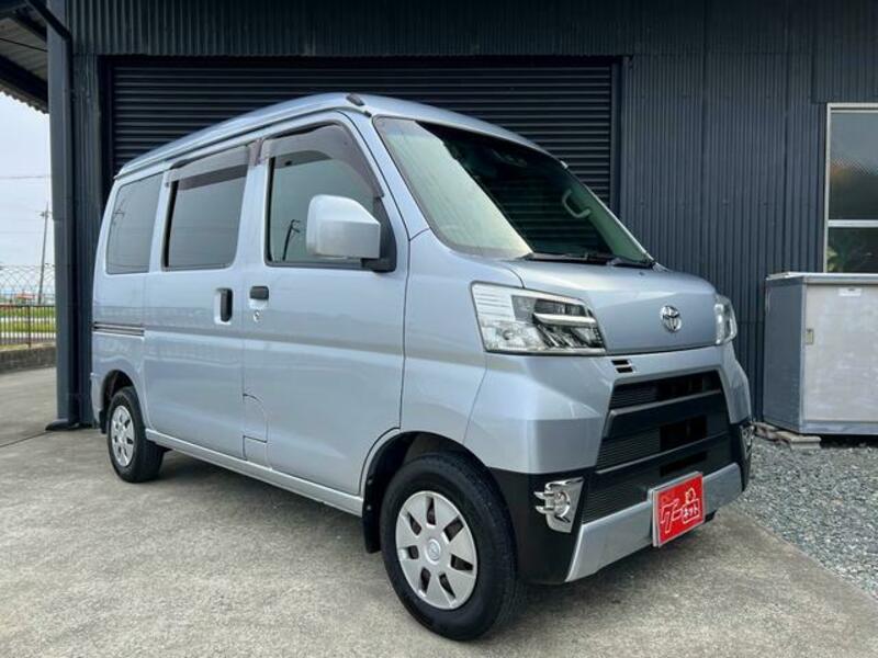 PIXIS VAN