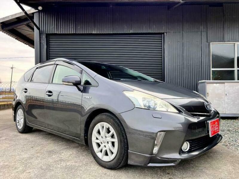 PRIUS ALPHA