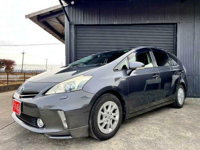 PRIUS ALPHA