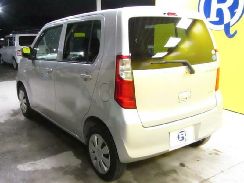 WAGON R