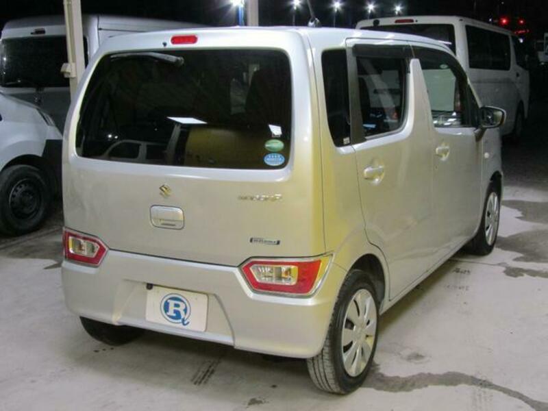 WAGON R