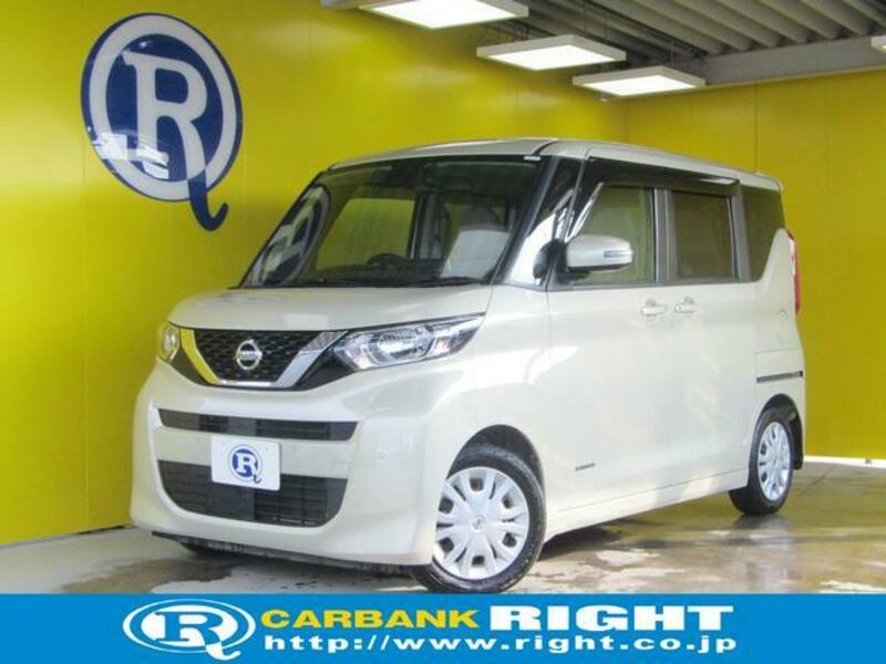 NISSAN ROOX