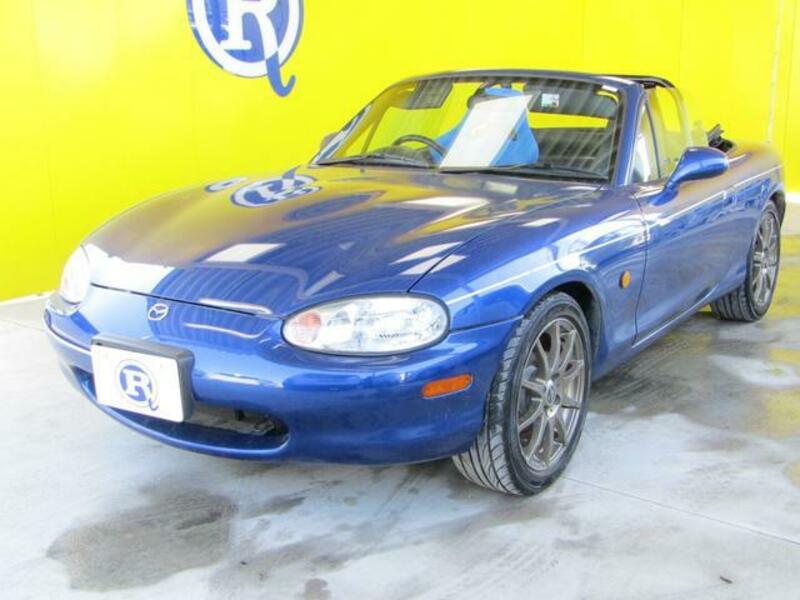 ROADSTER