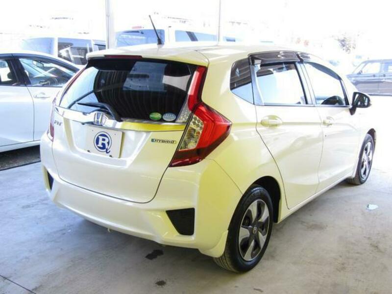 FIT HYBRID