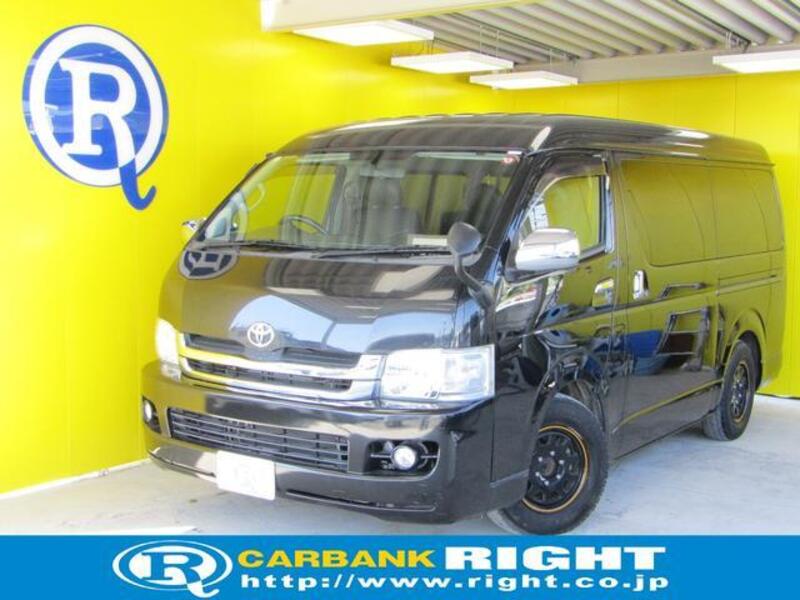 TOYOTA HIACE WAGON