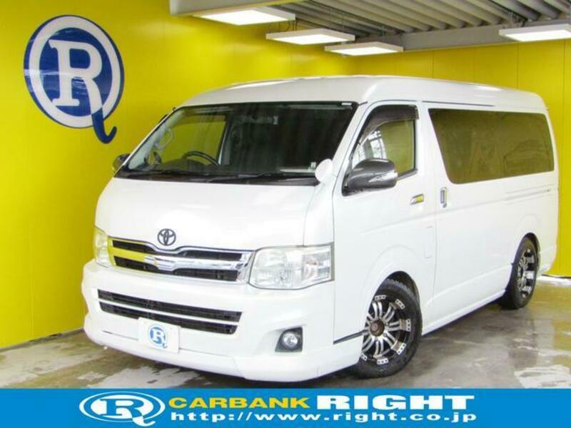 TOYOTA HIACE WAGON