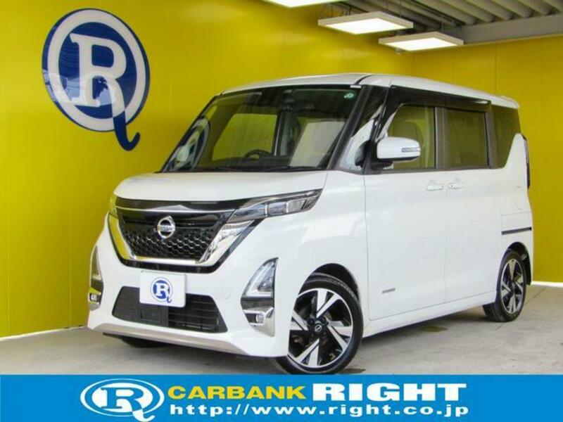 NISSAN ROOX
