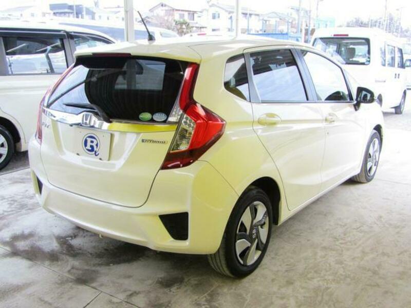 FIT HYBRID