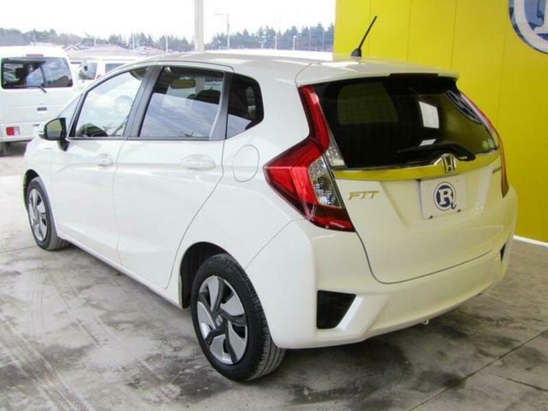 FIT HYBRID