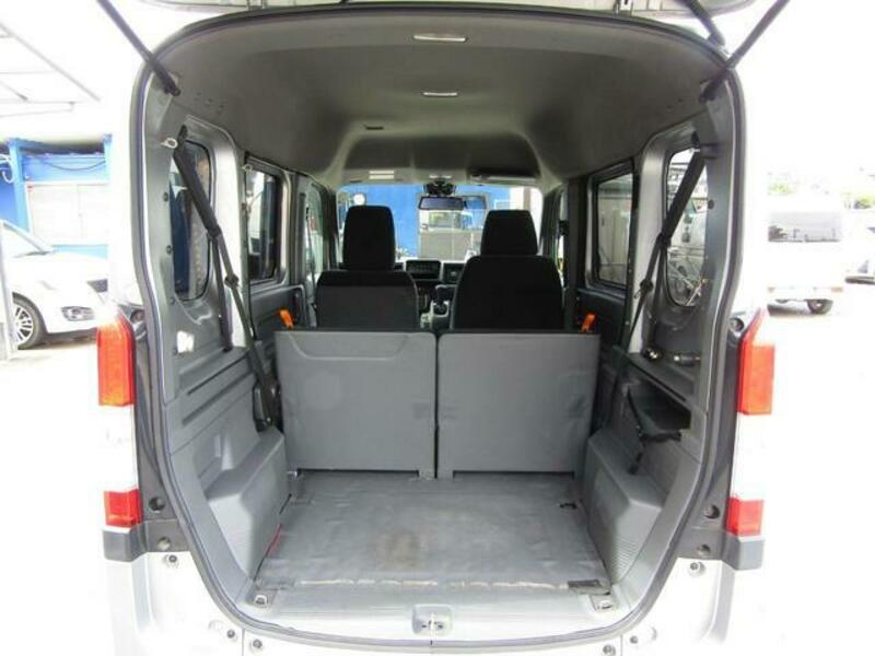 N-VAN