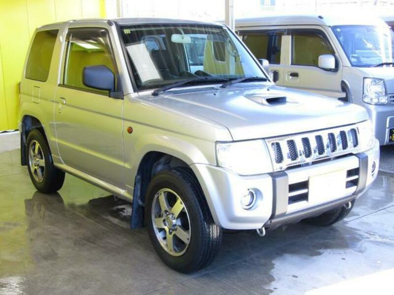 PAJERO MINI