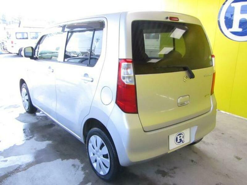 WAGON R
