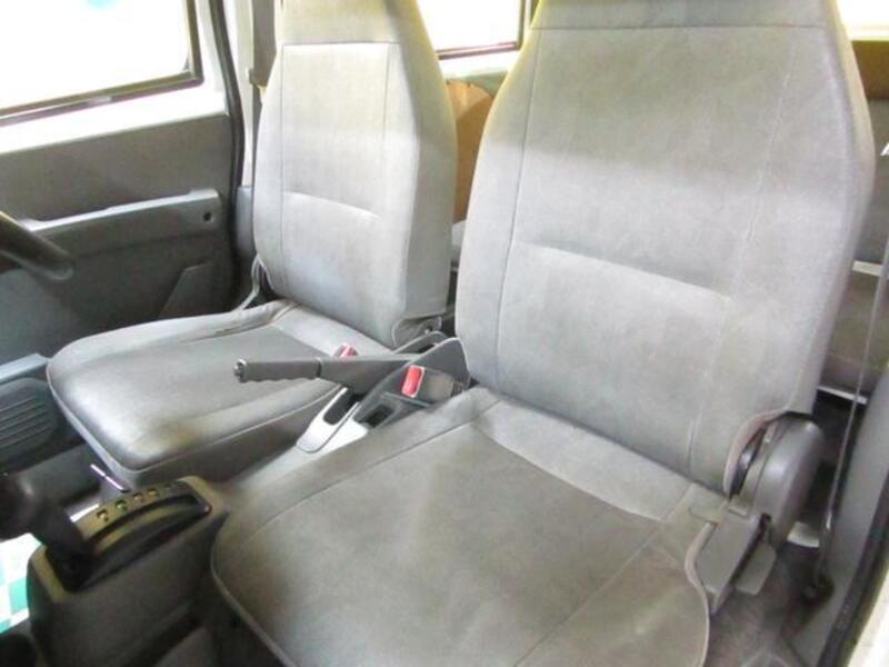 MINICAB VAN