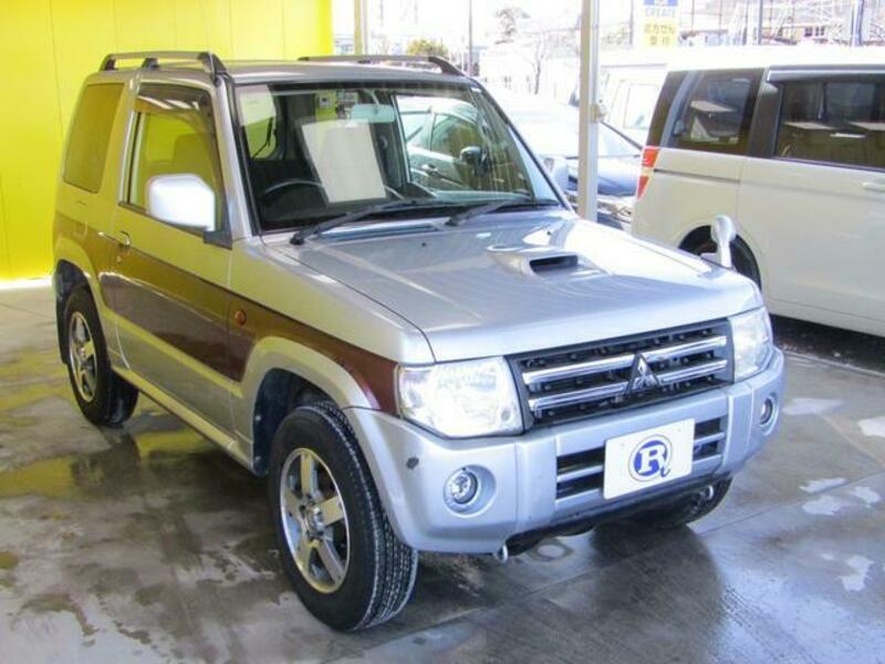 PAJERO MINI
