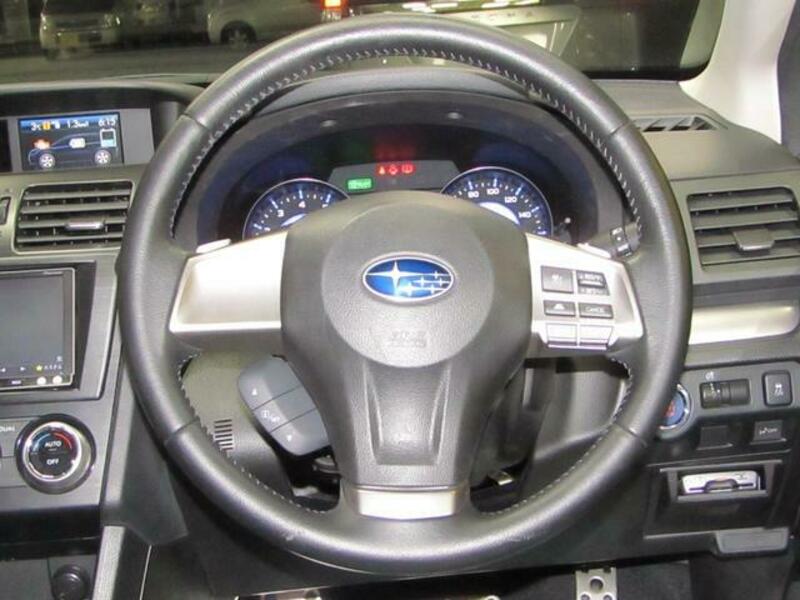 XV HYBRID