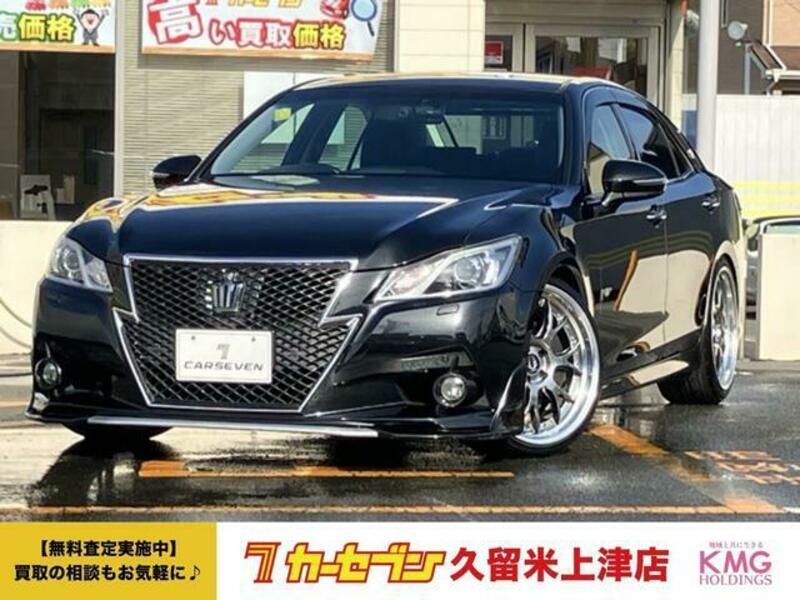 TOYOTA CROWN