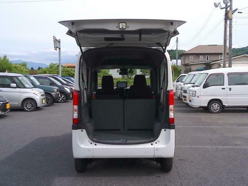 N-VAN