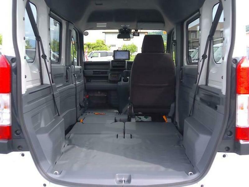 N-VAN