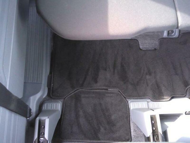 N-VAN