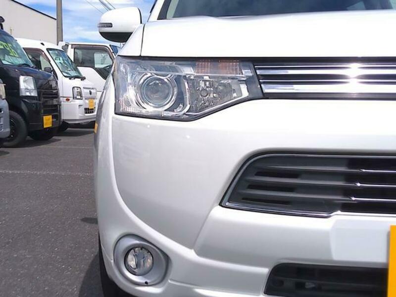 OUTLANDER PHEV
