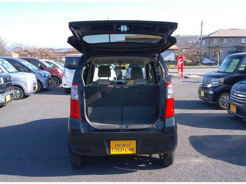 WAGON R