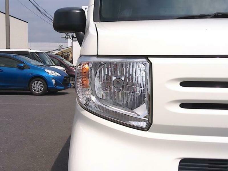 N-VAN
