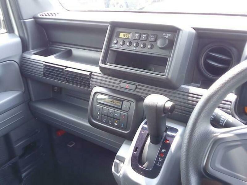 N-VAN