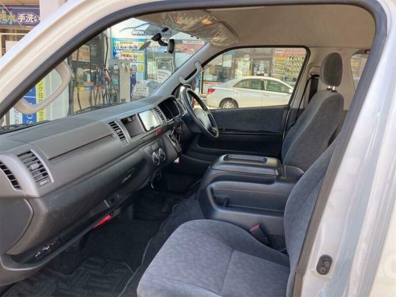 HIACE WAGON