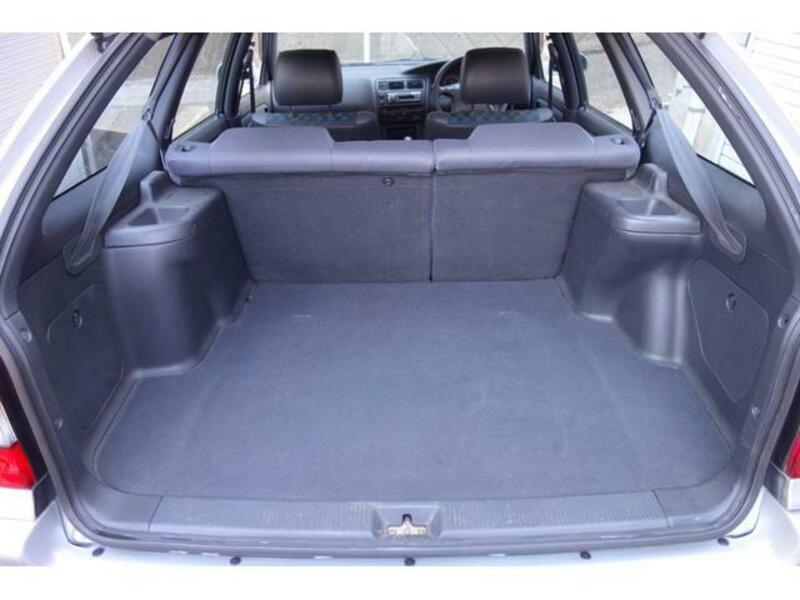 COROLLA TOURING WAGON