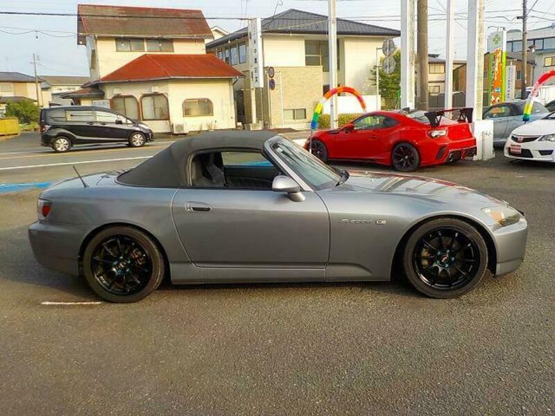 S2000