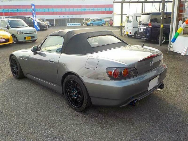 S2000