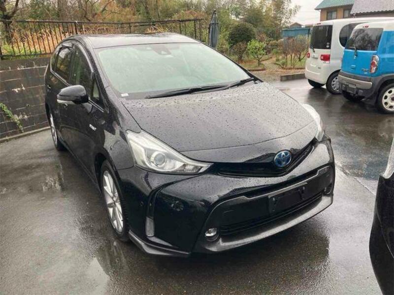 PRIUS ALPHA
