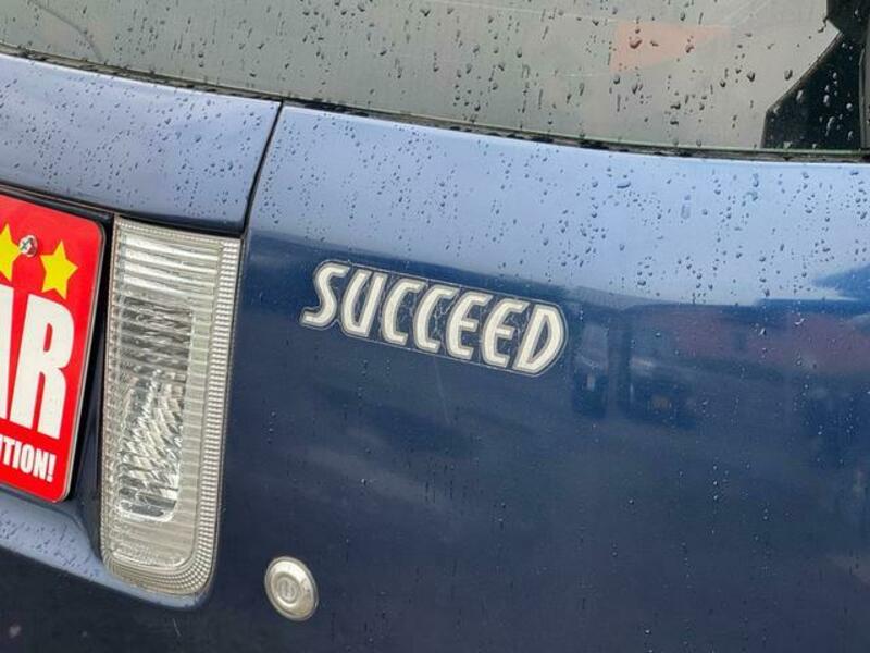 SUCCEED VAN