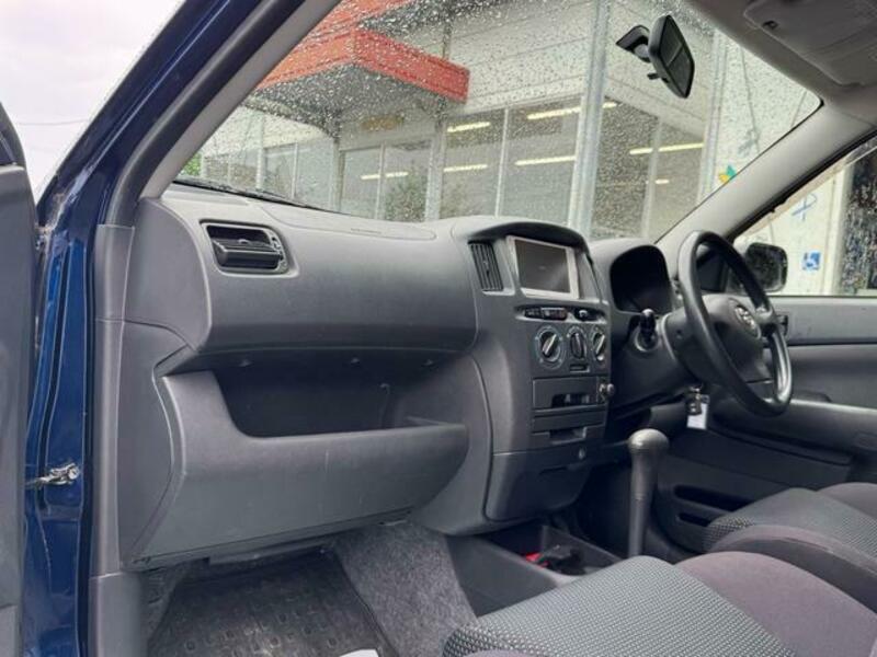SUCCEED VAN