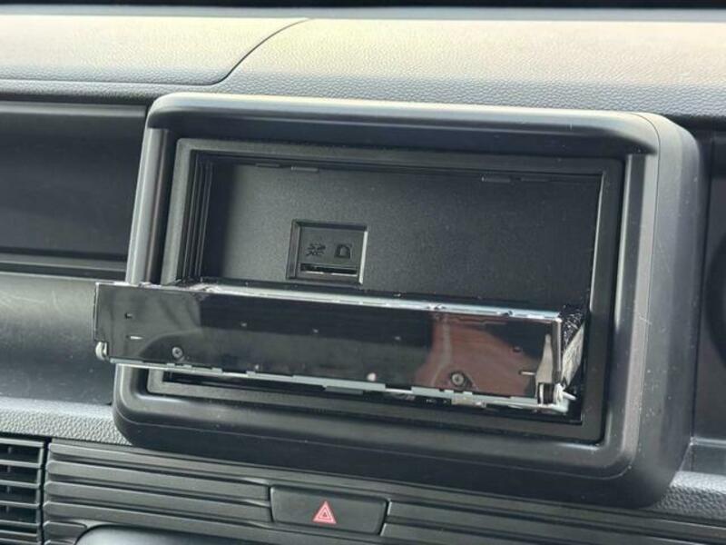 N-VAN