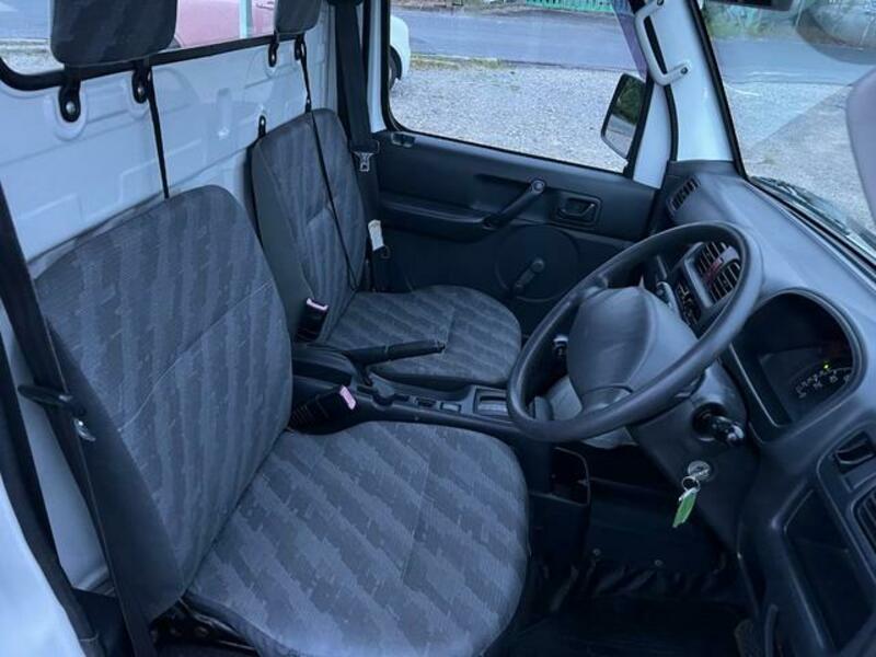 CARRY TRUCK