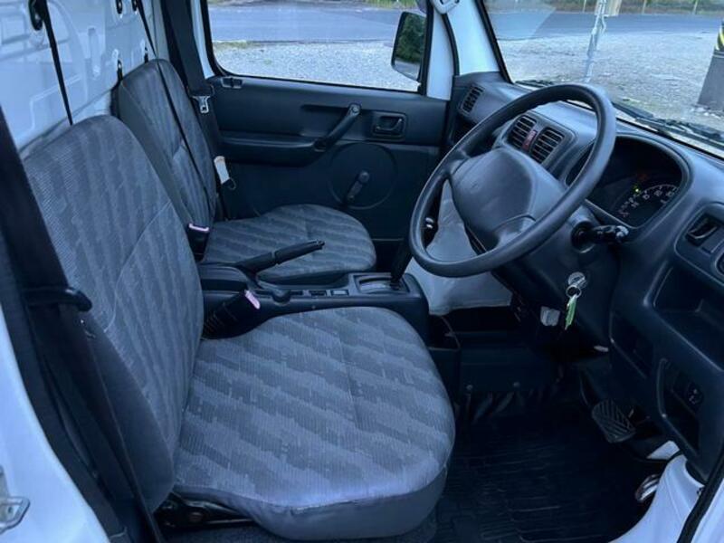 CARRY TRUCK