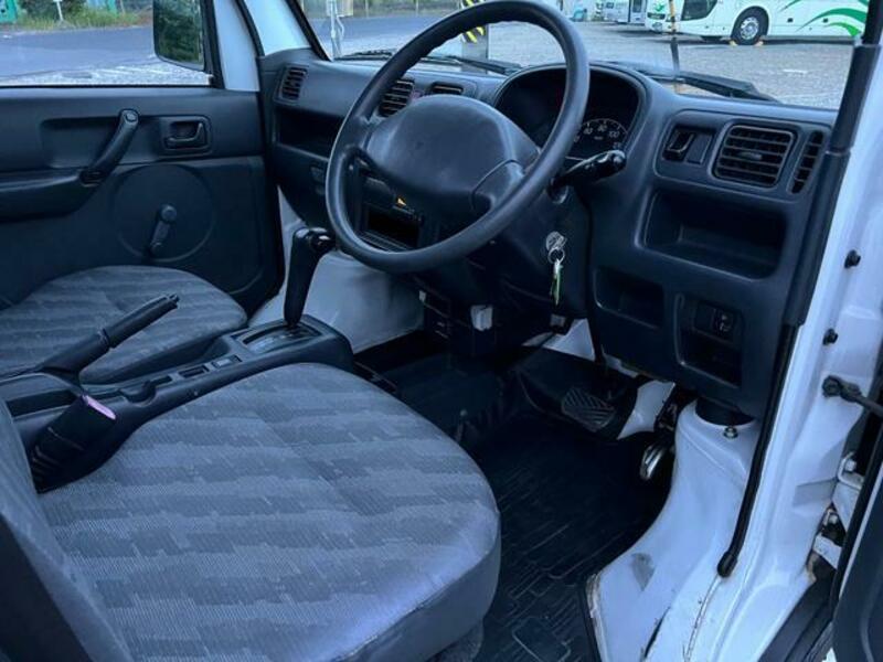 CARRY TRUCK